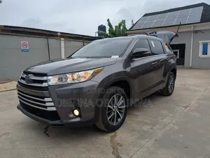 Toyota Highlander 2018 Gray