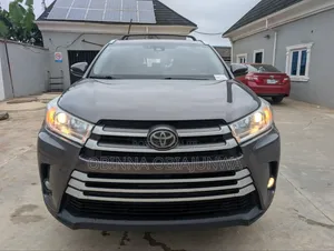 Toyota Highlander 2018 Gray