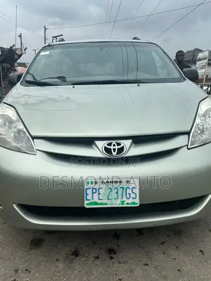 Toyota Sienna LE AWD 2006 Green