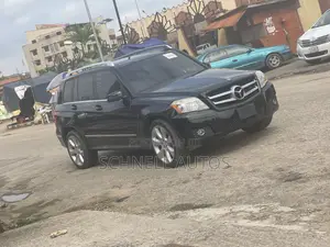 Mercedes-Benz GLK-Class 350 2011 Black