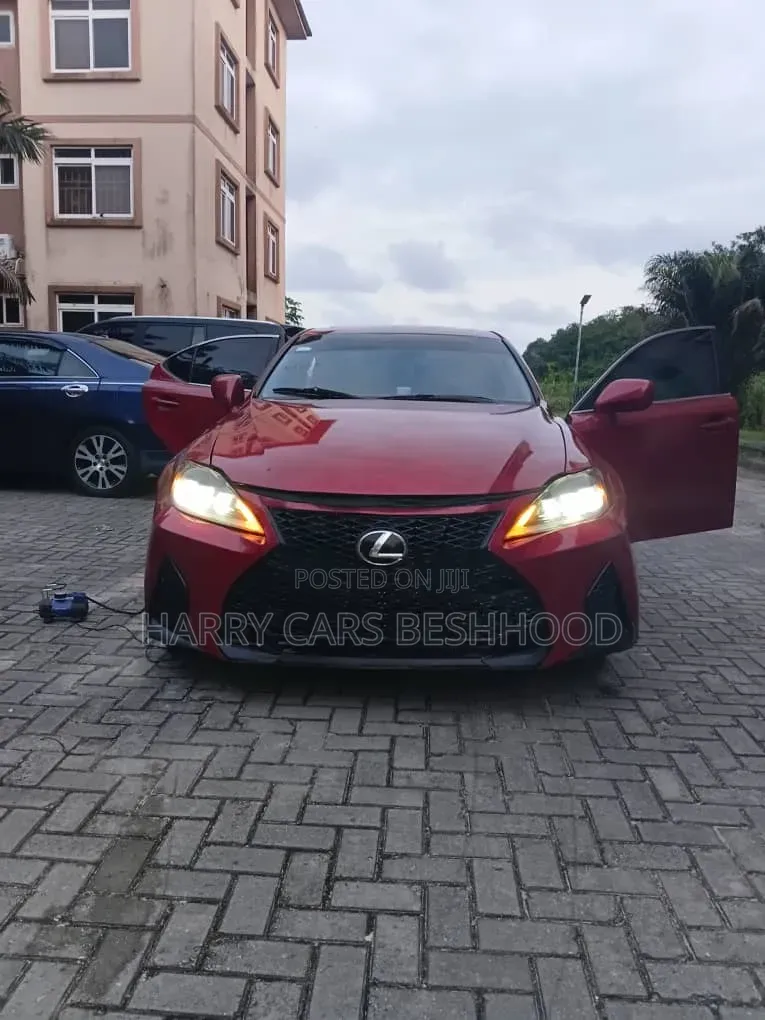 Lexus IS 2008 Burgundy