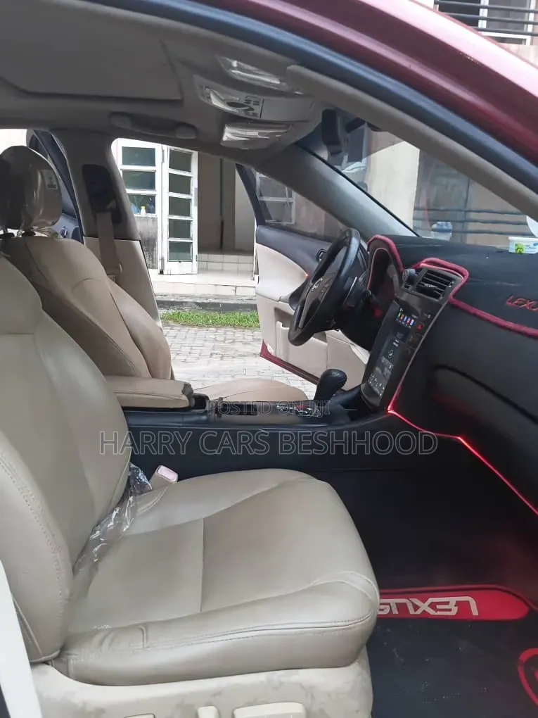 Lexus IS 2008 Burgundy