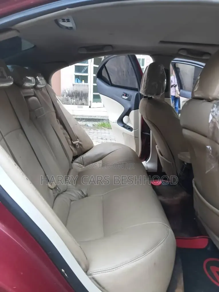 Lexus IS 2008 Burgundy
