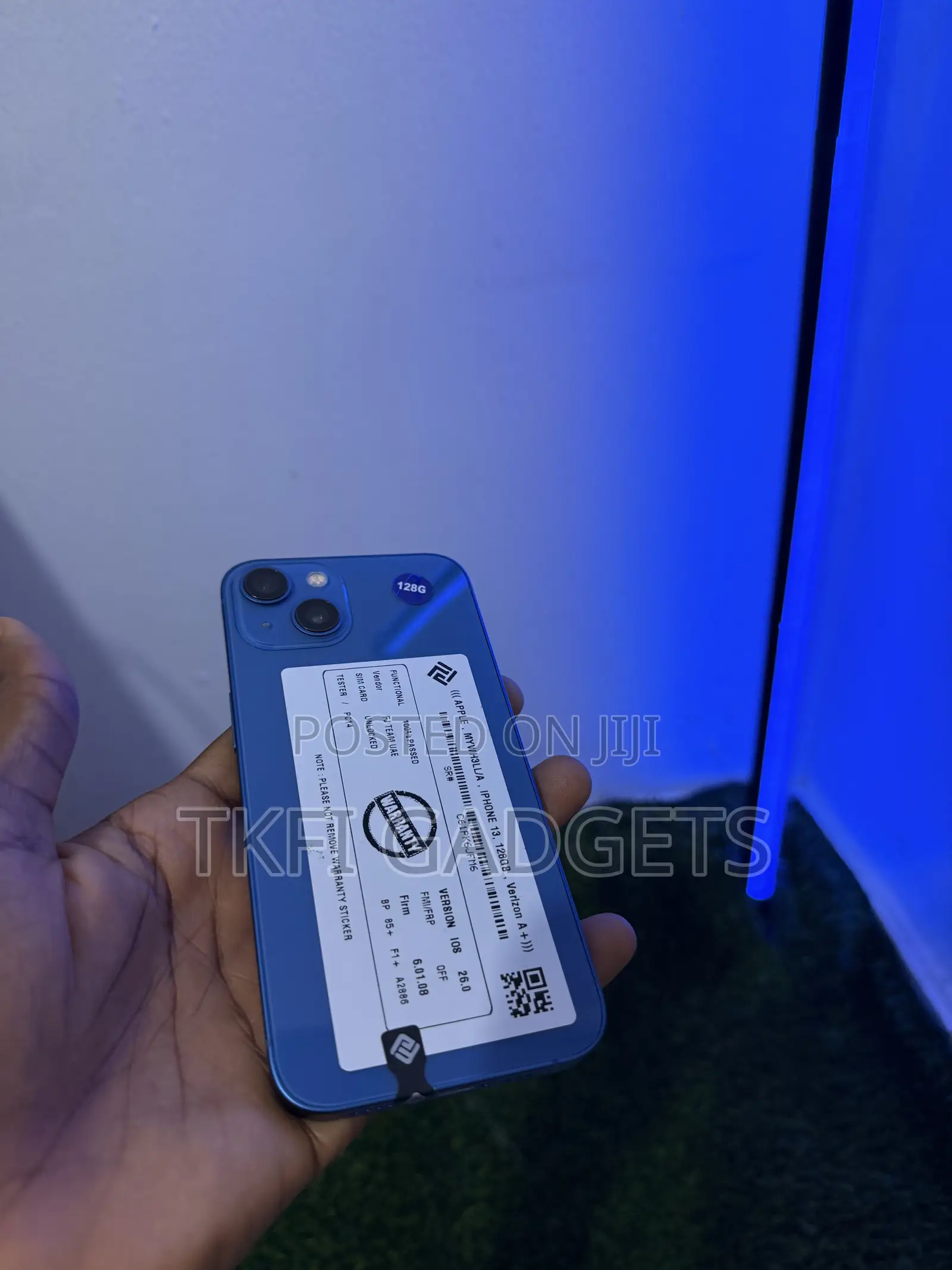 New Apple iPhone 13 128 GB Blue