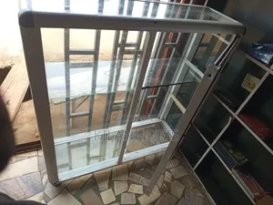 3 by 3 1⁄2 Aluminium Show Glass, Aluminium Shelf