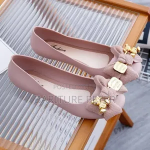 Rubber Shoe