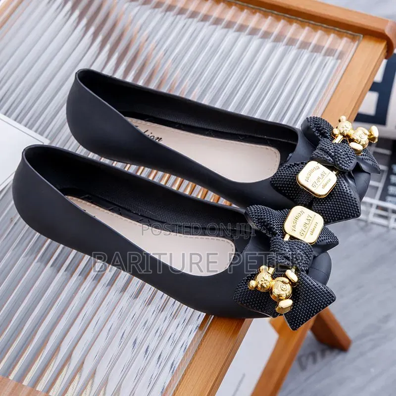 Rubber Shoe
