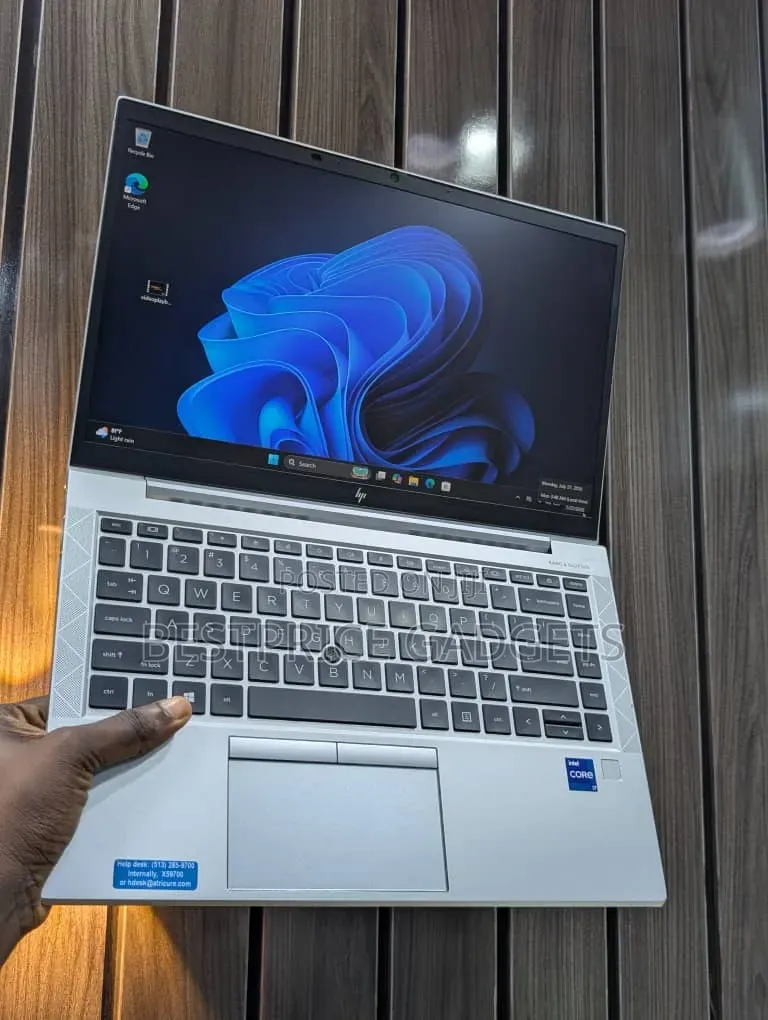 Laptop HP EliteBook 840 G8 8GB Intel Core i7 SSD 512GB