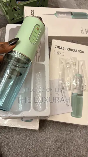 Dental Irrigator + Free Colgate Mouthwash ( Water Flosser ) 220ml