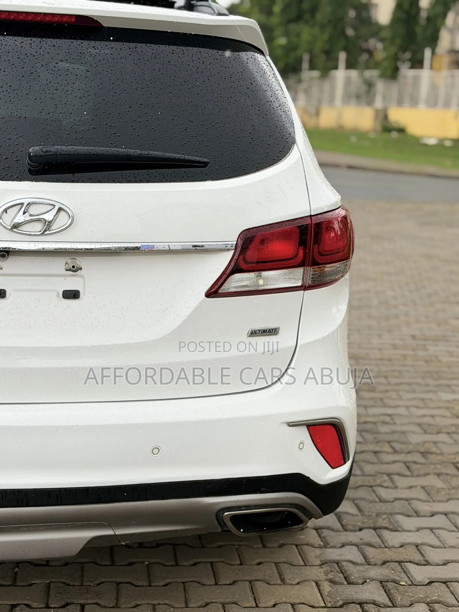 Hyundai Santa Fe 2017 White