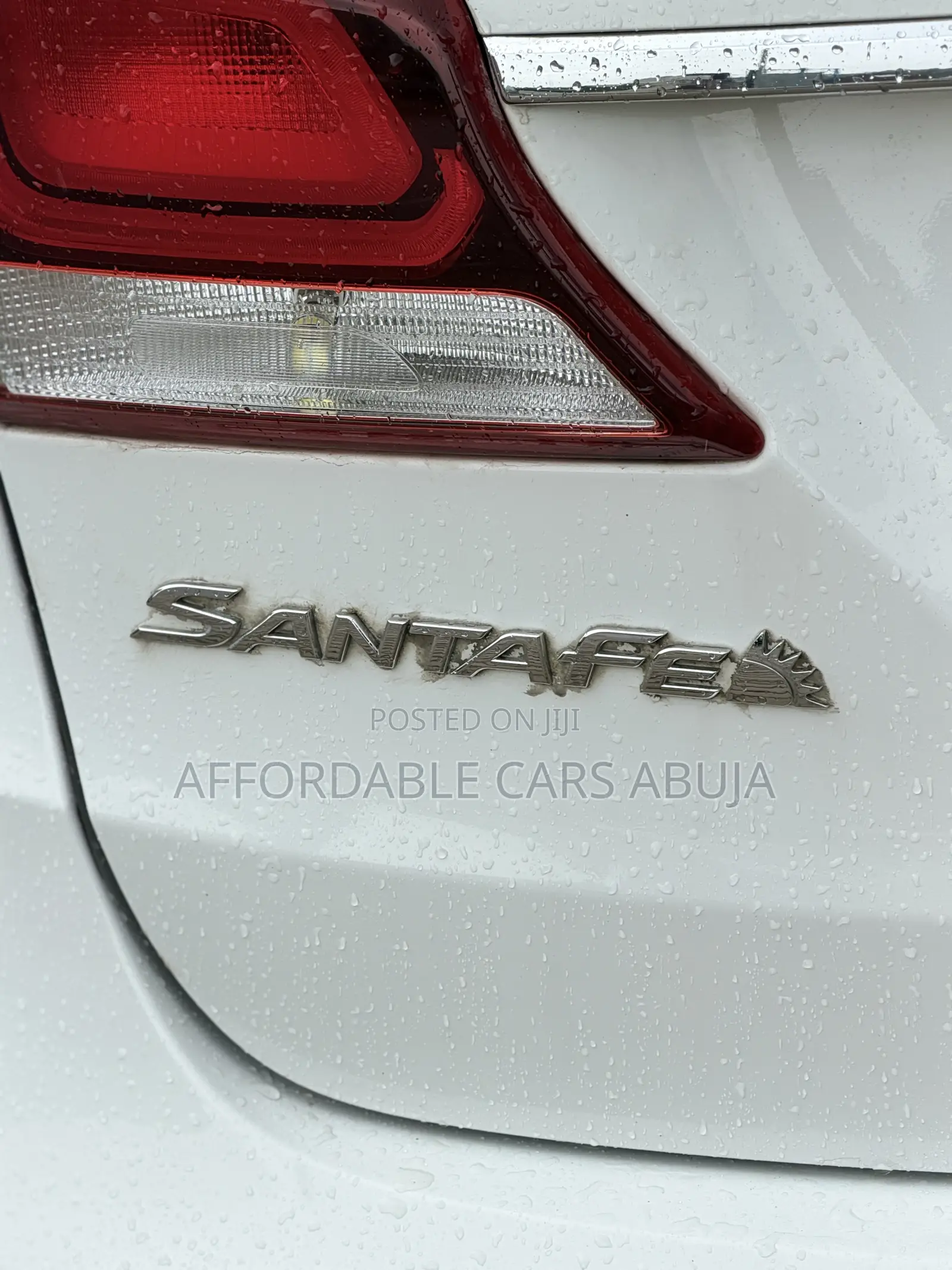 Hyundai Santa Fe 2017 White