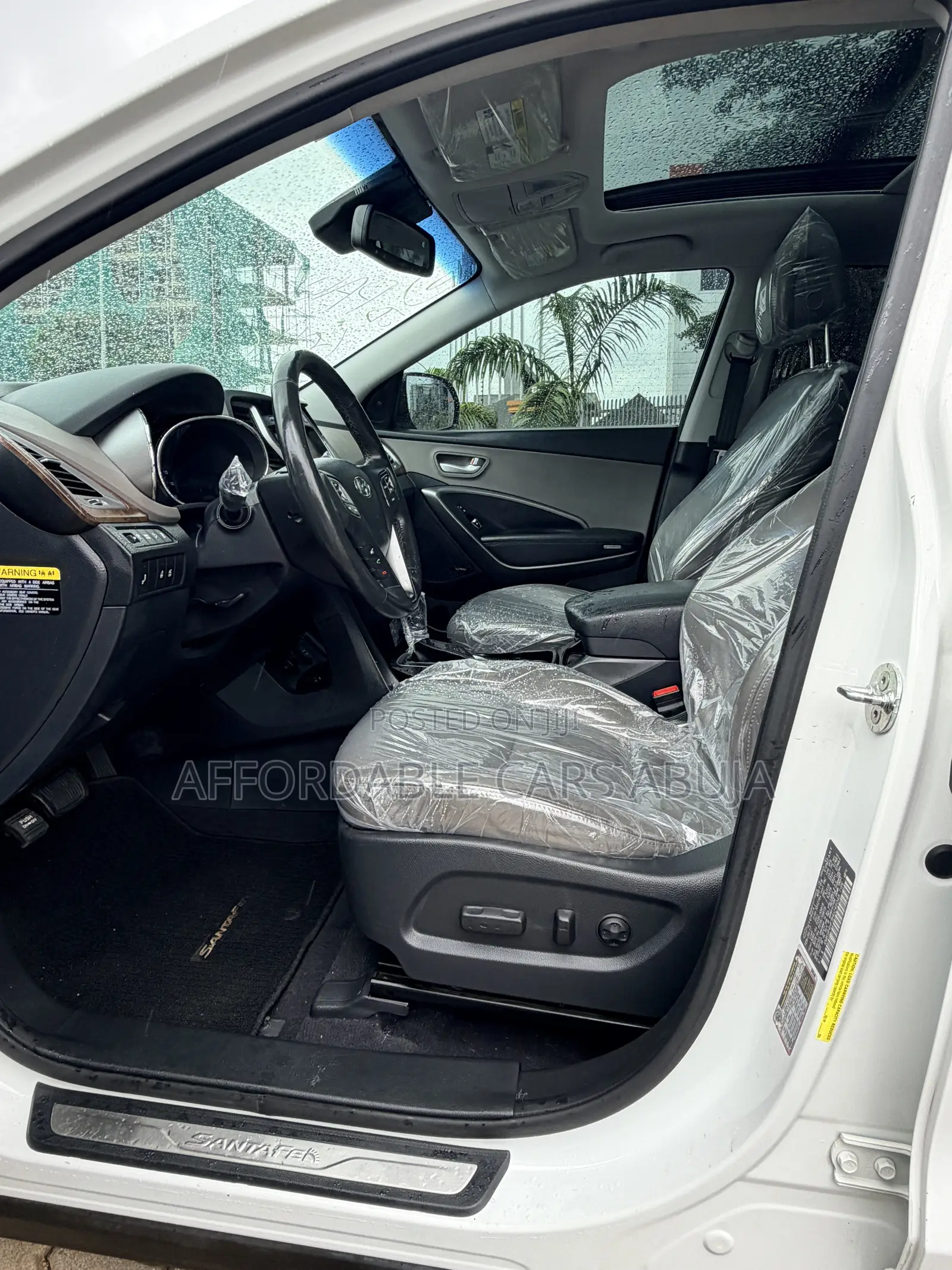 Hyundai Santa Fe 2017 White