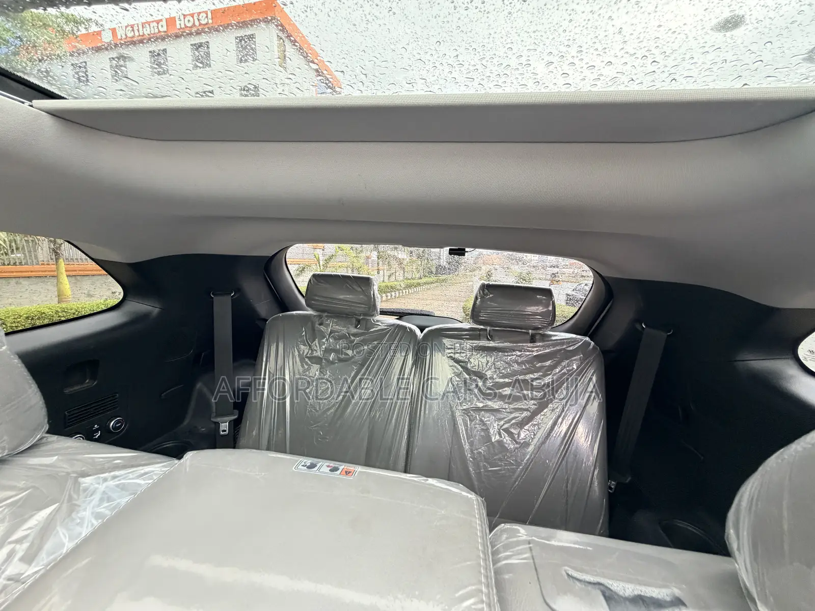 Hyundai Santa Fe 2017 White