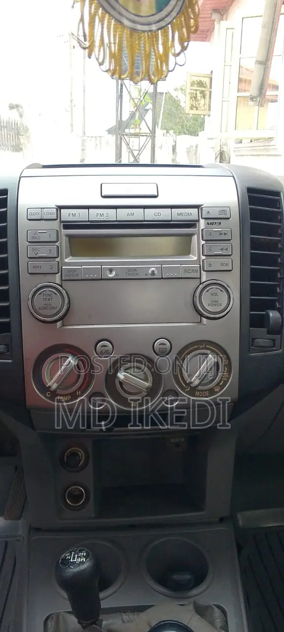 Ford Ranger 2011 White