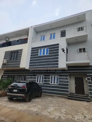 4bdrm Townhouse / Terrace in Katampe (Main) for rent