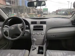 Toyota Camry 2011 Silver