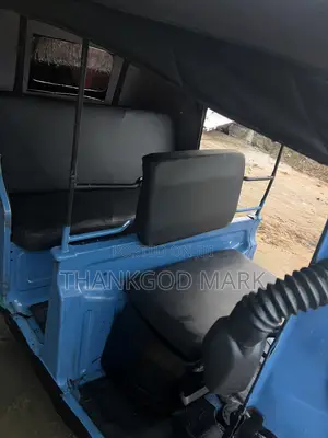 TVS King Cargo 2025 Blue