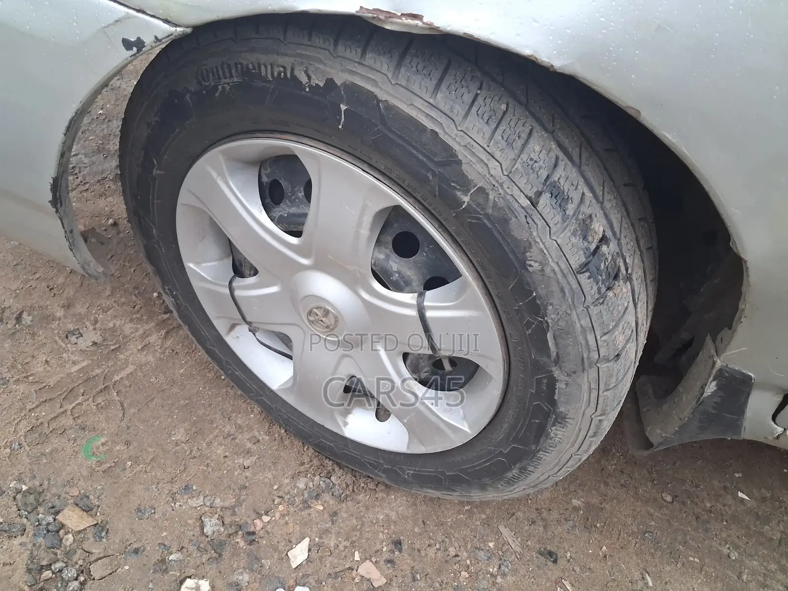 Toyota Corolla 2004 Gray