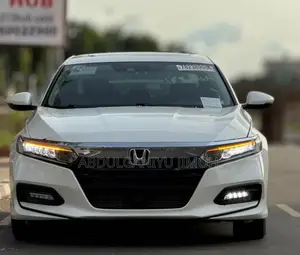 Honda Accord Sport 2.0T 2018 White