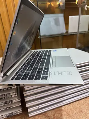 Laptop HP EliteBook 840 G8 8GB Intel Core i5 SSD 256GB