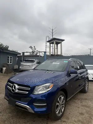 Mercedes-Benz GLE-Class GLE 350 2017 Blue