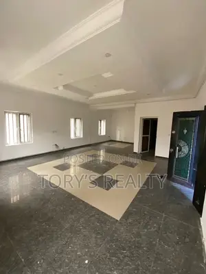 4bdrm Duplex in Lekki Expressway for rent