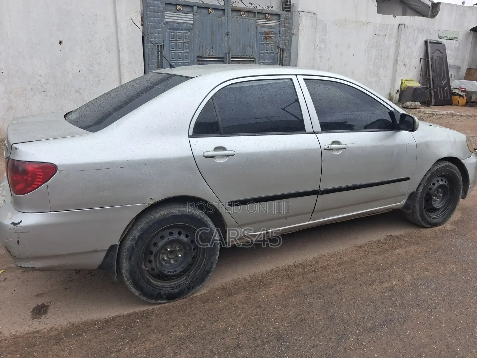 Toyota Corolla 2004 Gray