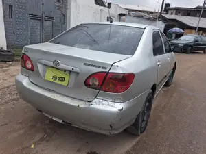 Toyota Corolla 2004 Gray
