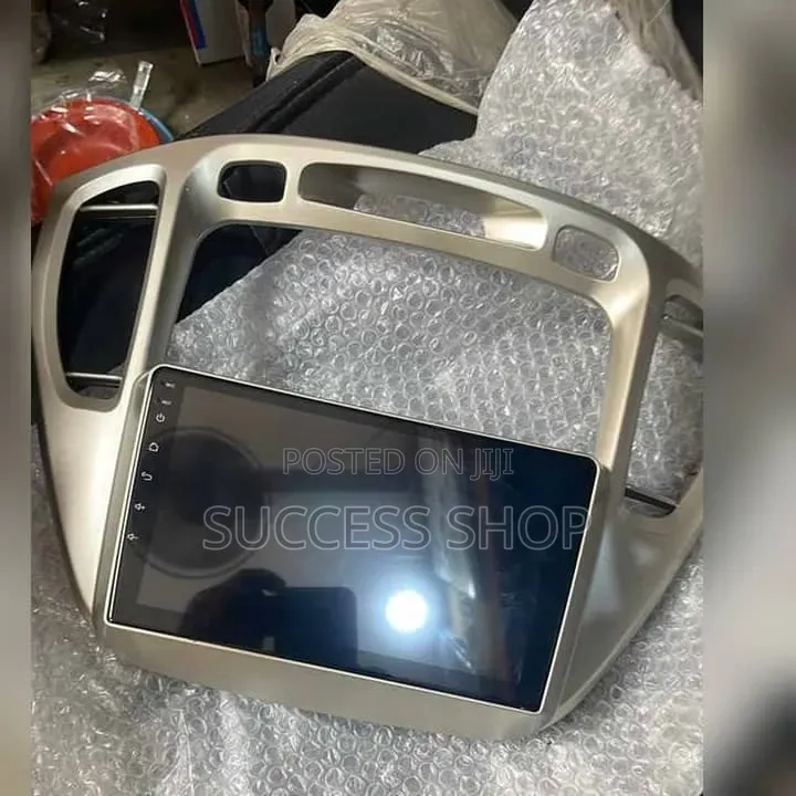 Toyota Highlander 2000-2007 Android Player With Reverse Camera