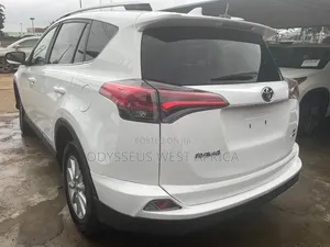 Toyota RAV4 2016 White