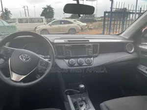 Toyota RAV4 2016 White