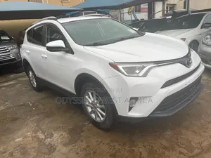 Toyota RAV4 2016 White