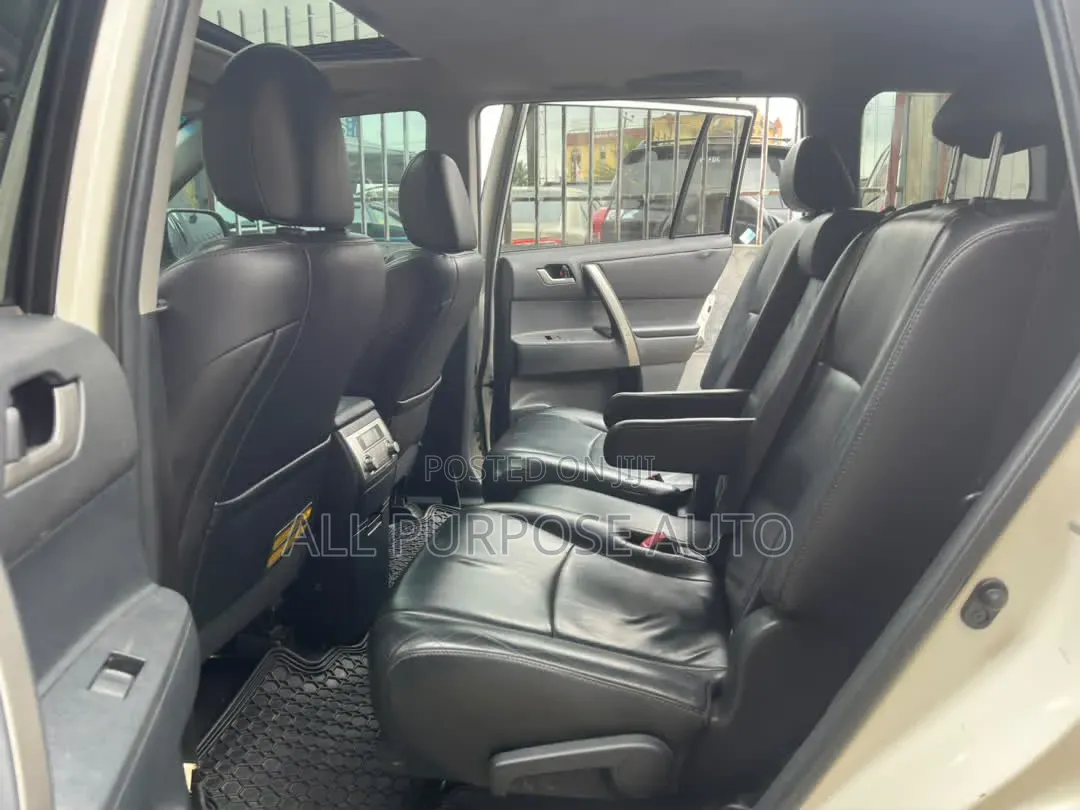 Toyota Highlander 2013 White