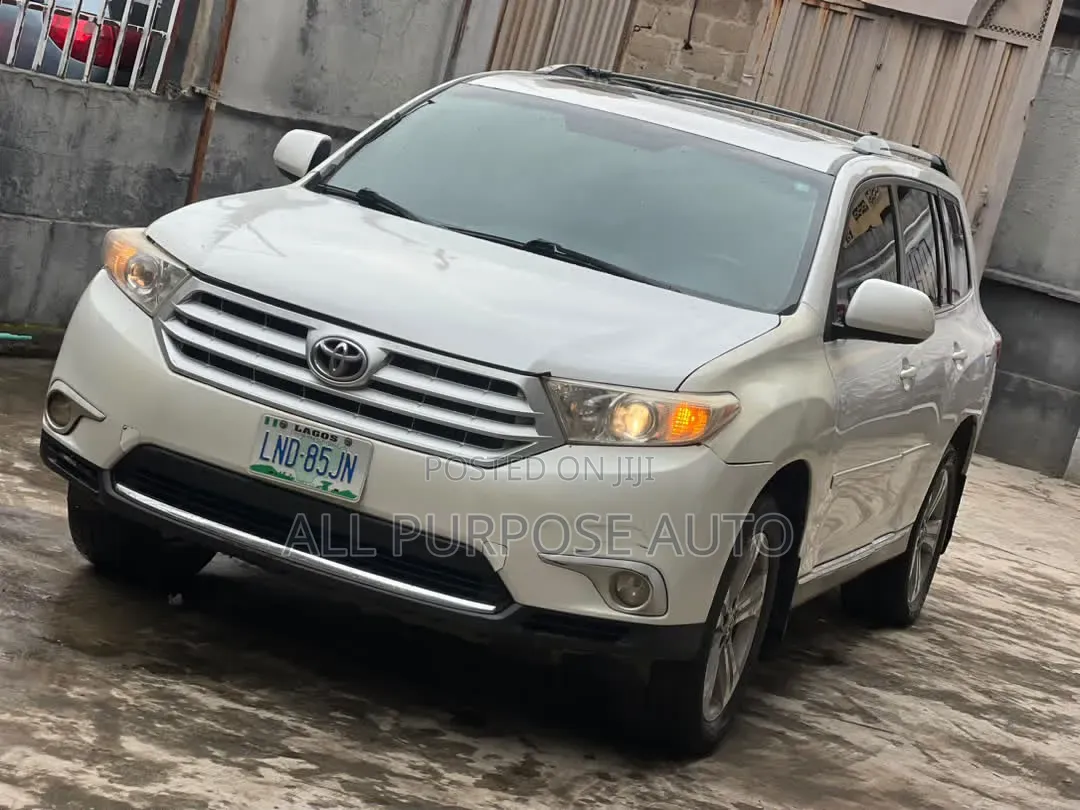 Toyota Highlander 2013 White