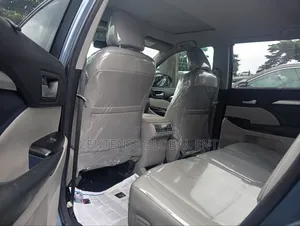 Toyota Highlander 2015 Blue