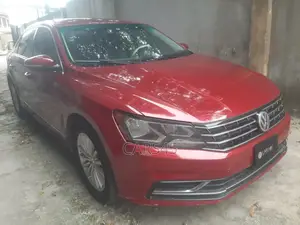 Volkswagen Passat 2016 Red