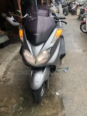 Yamaha Majesty 2010 Silver