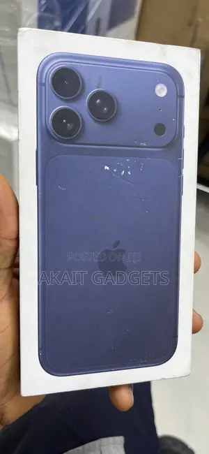New Apple iPhone 17 Pro Max 256 GB Blue
