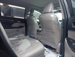 Toyota Highlander 2016 Black