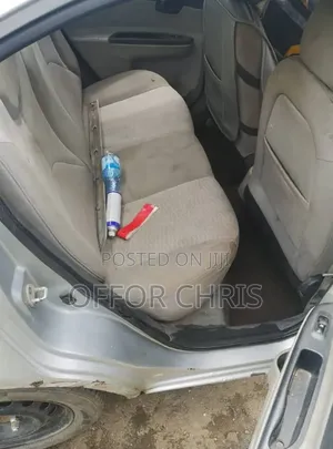 Hyundai Accent 2009 Silver