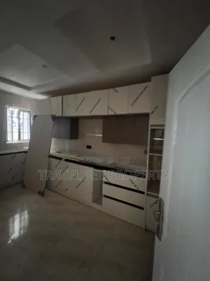 Furnished 2bdrm Block of Flats in Ademitry Lekki Phase for rent