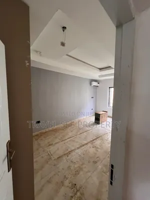 Furnished 2bdrm Block of Flats in Ademitry Lekki Phase for rent
