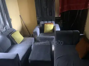 6 Seaters Comfortable Sofa
