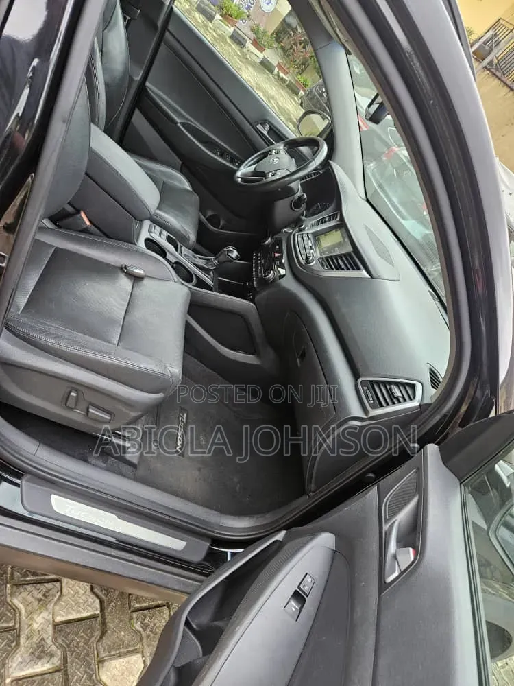 Hyundai Tucson 2016 Black