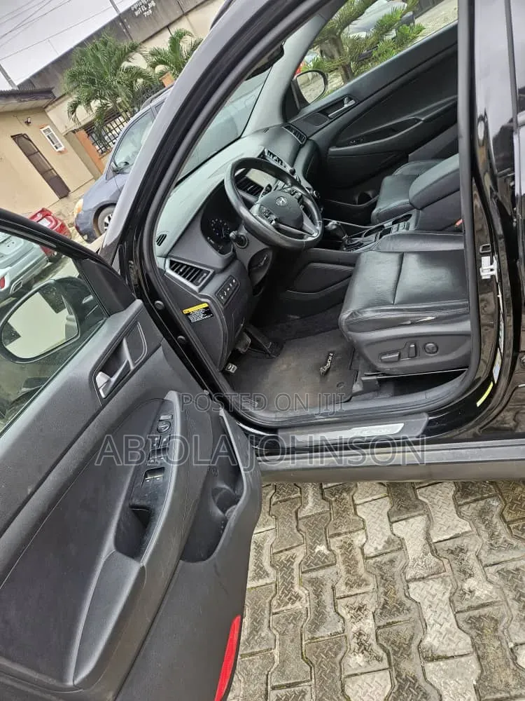 Hyundai Tucson 2016 Black