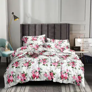 Patterned Bedsheet With Pillowcases