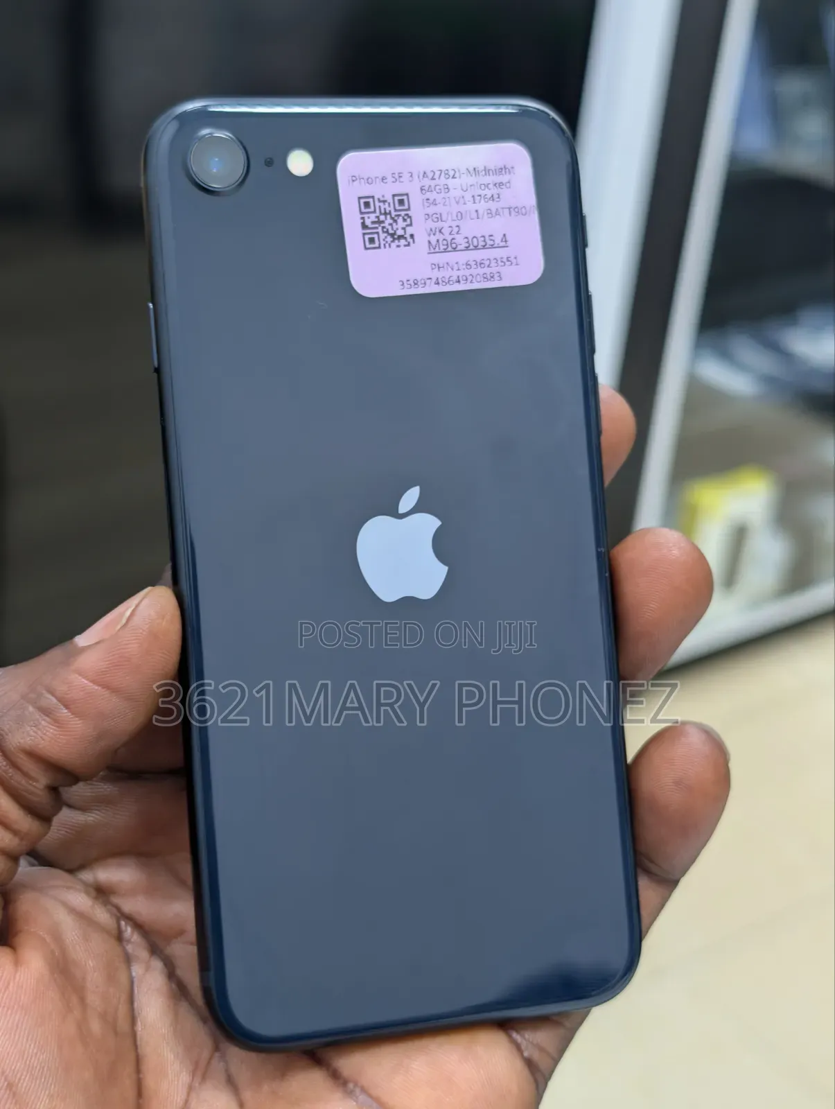 Apple iPhone SE (2022) 64 GB Black