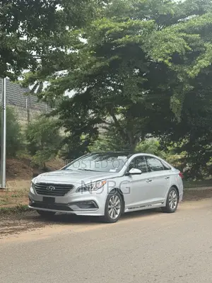 Hyundai Sonata Sport 2.0T Sedan FWD (2.0L 4cyl 6A) 2016 Silver