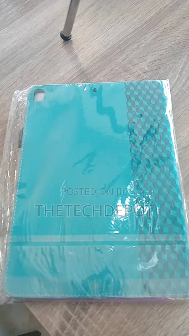iPad 10.2 Case