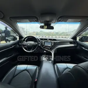 Toyota Camry 2020 Red